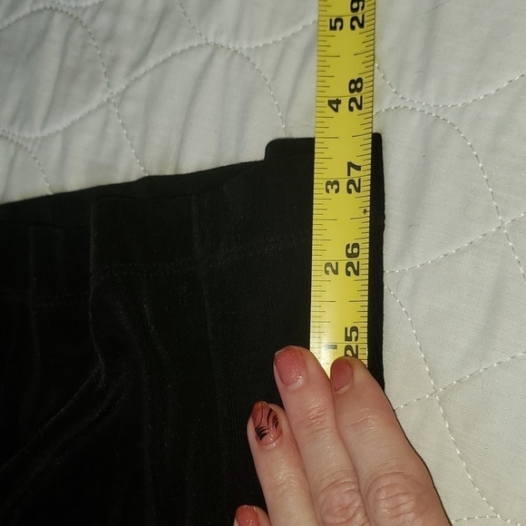 Chico's Travelers Short Black Elastic No Iron Dress Sz. 3P (16) Pants - Picture 7 of 7